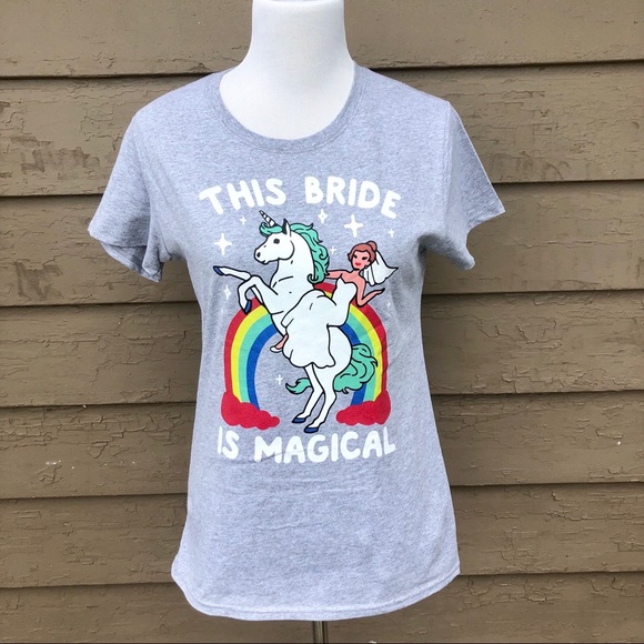 Tops - ☀️☀️☀️ 4/$20 Bachelorette fun T-shirt!
